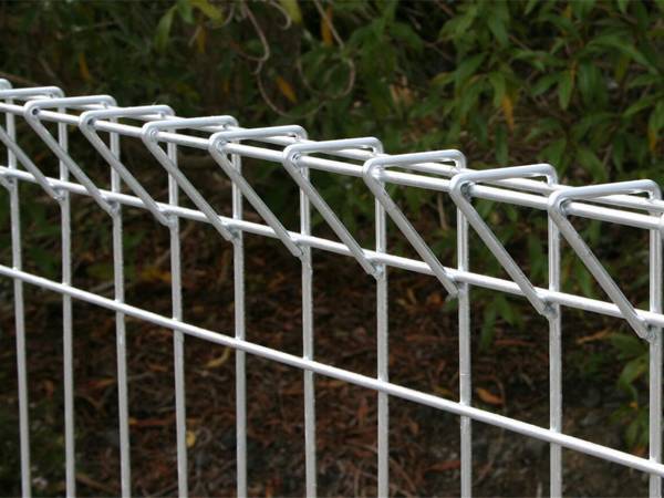 A piece of galvanized BRC fence is displayed.